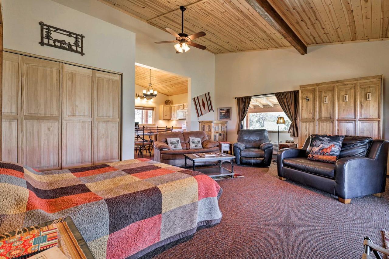 5-Acre Moab Studio With Bbq And Stunning Mtn Views Bagian luar foto