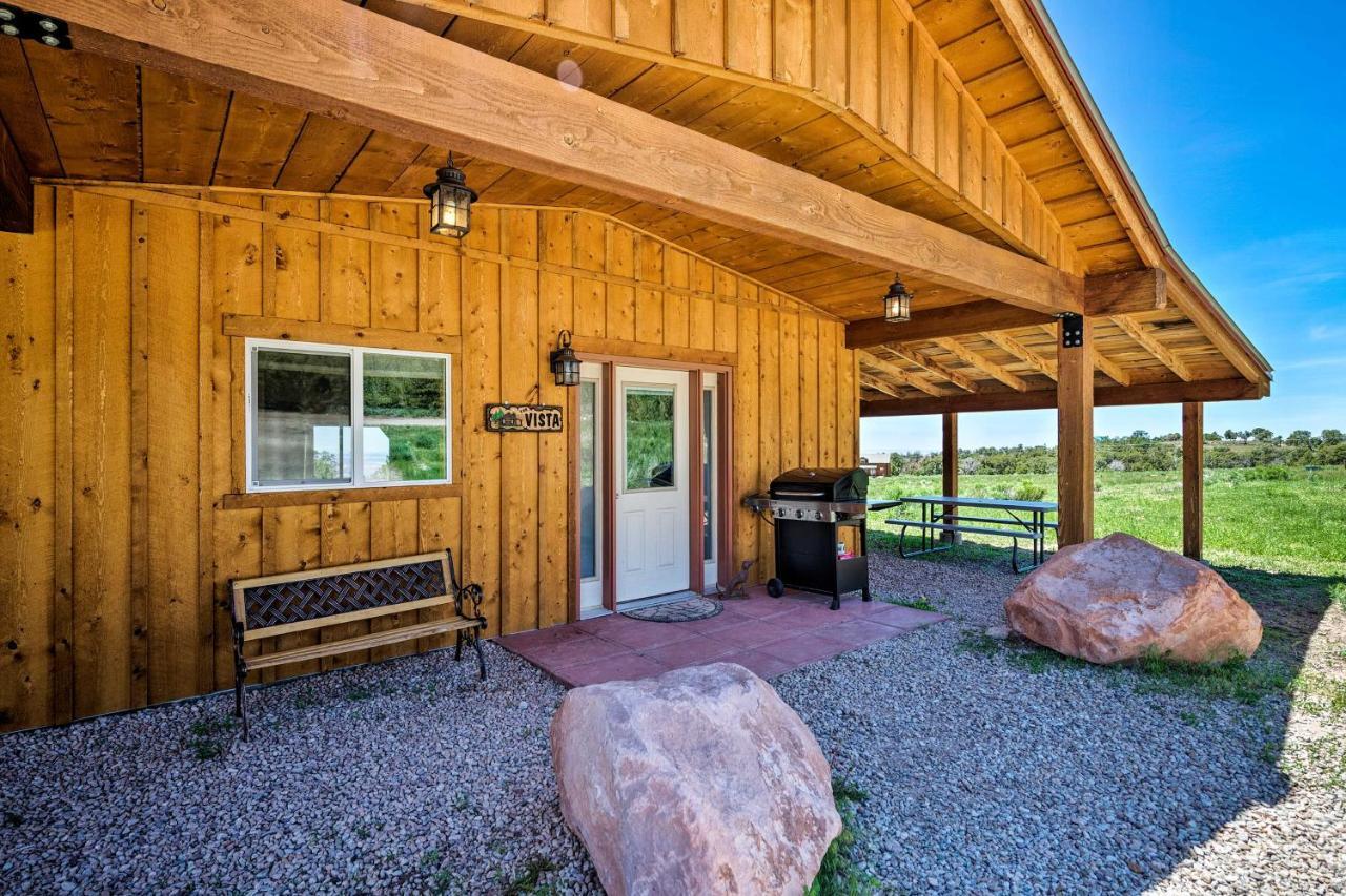 5-Acre Moab Studio With Bbq And Stunning Mtn Views Bagian luar foto