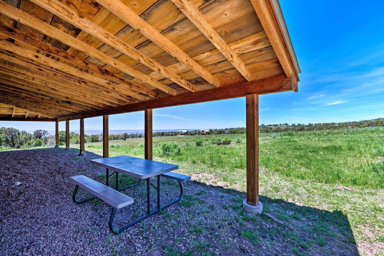 5-Acre Moab Studio With Bbq And Stunning Mtn Views Bagian luar foto