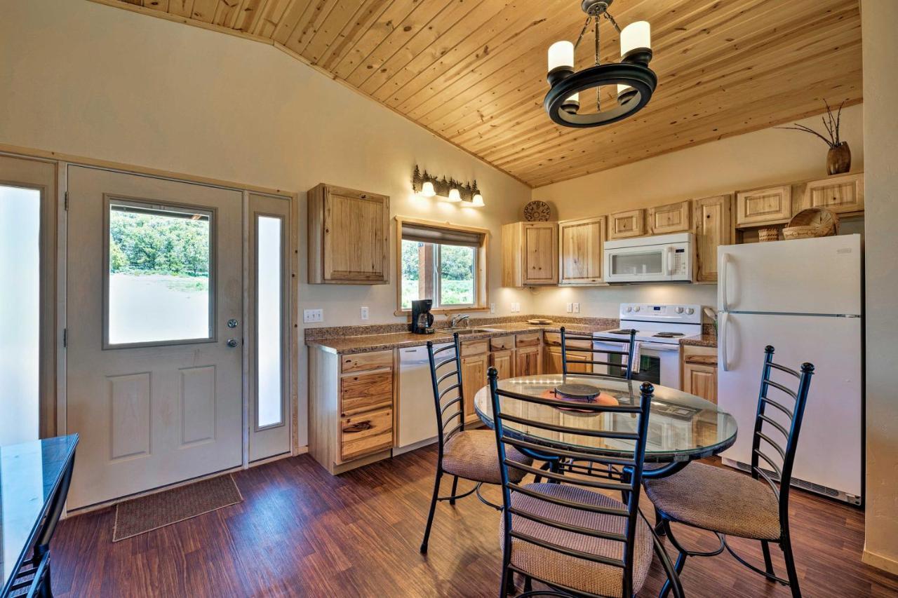 5-Acre Moab Studio With Bbq And Stunning Mtn Views Bagian luar foto